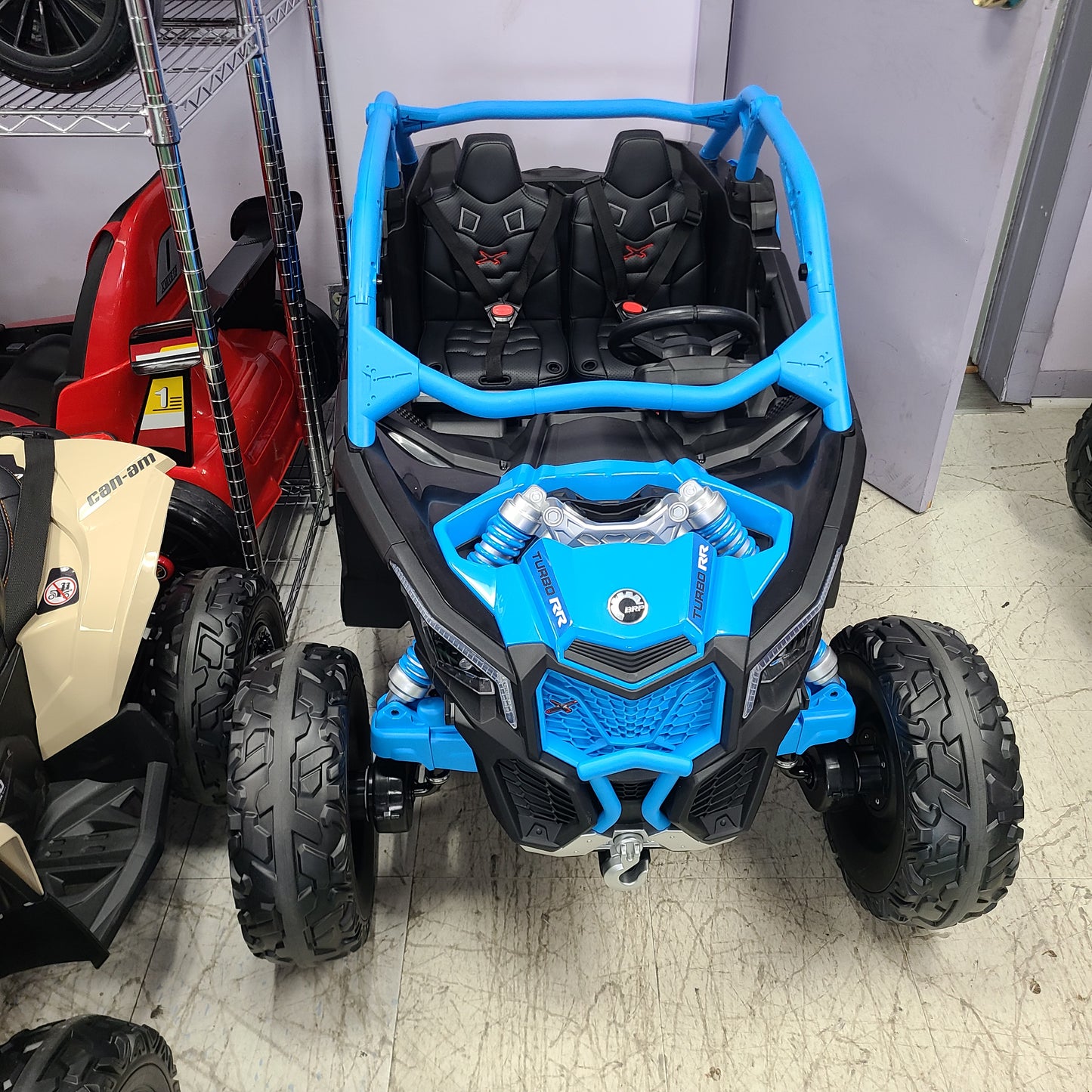 Vehículo todoterreno con control remoto para niños Can-Am