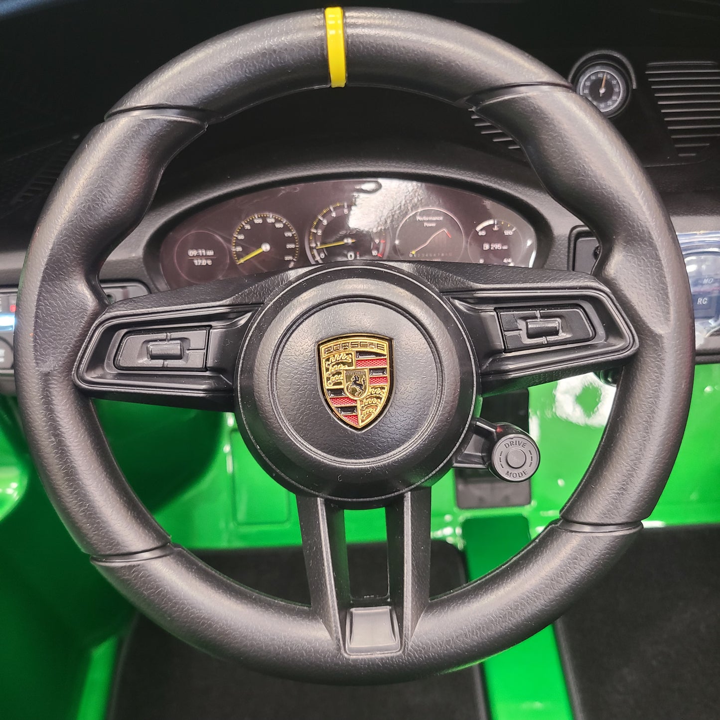 24V Licensed Kids Electric Porsche 911 GT3