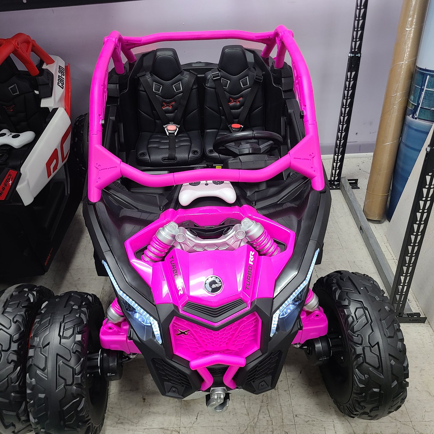 Vehículo todoterreno con control remoto para niños Can-Am