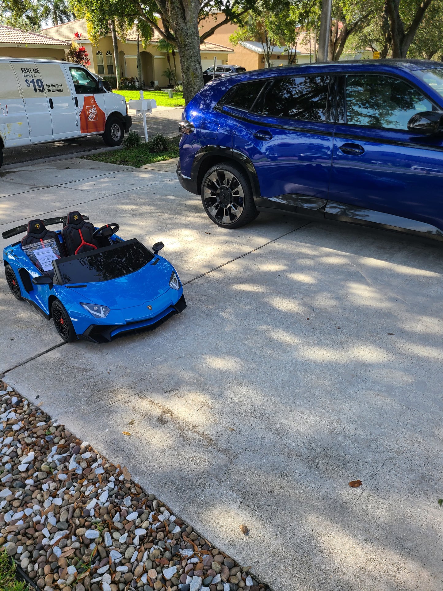 Huge lamborghini sv kids electric car