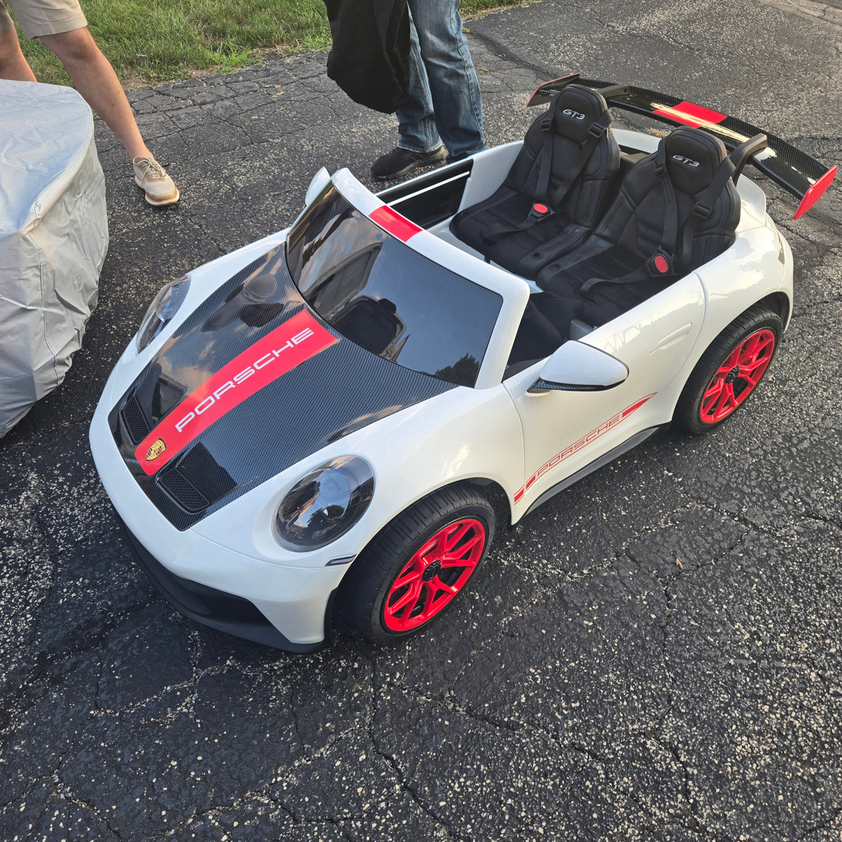 Porsche 911 GT3 Kids’ Ride-On Car–24V Electric | 2-Seater