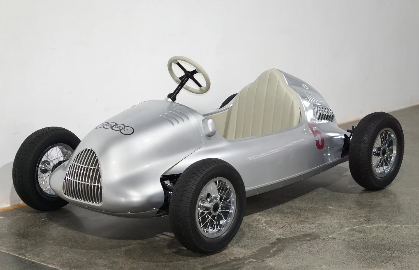 Audi Silver Arrow Kids Race Car | 24Volt Brushless