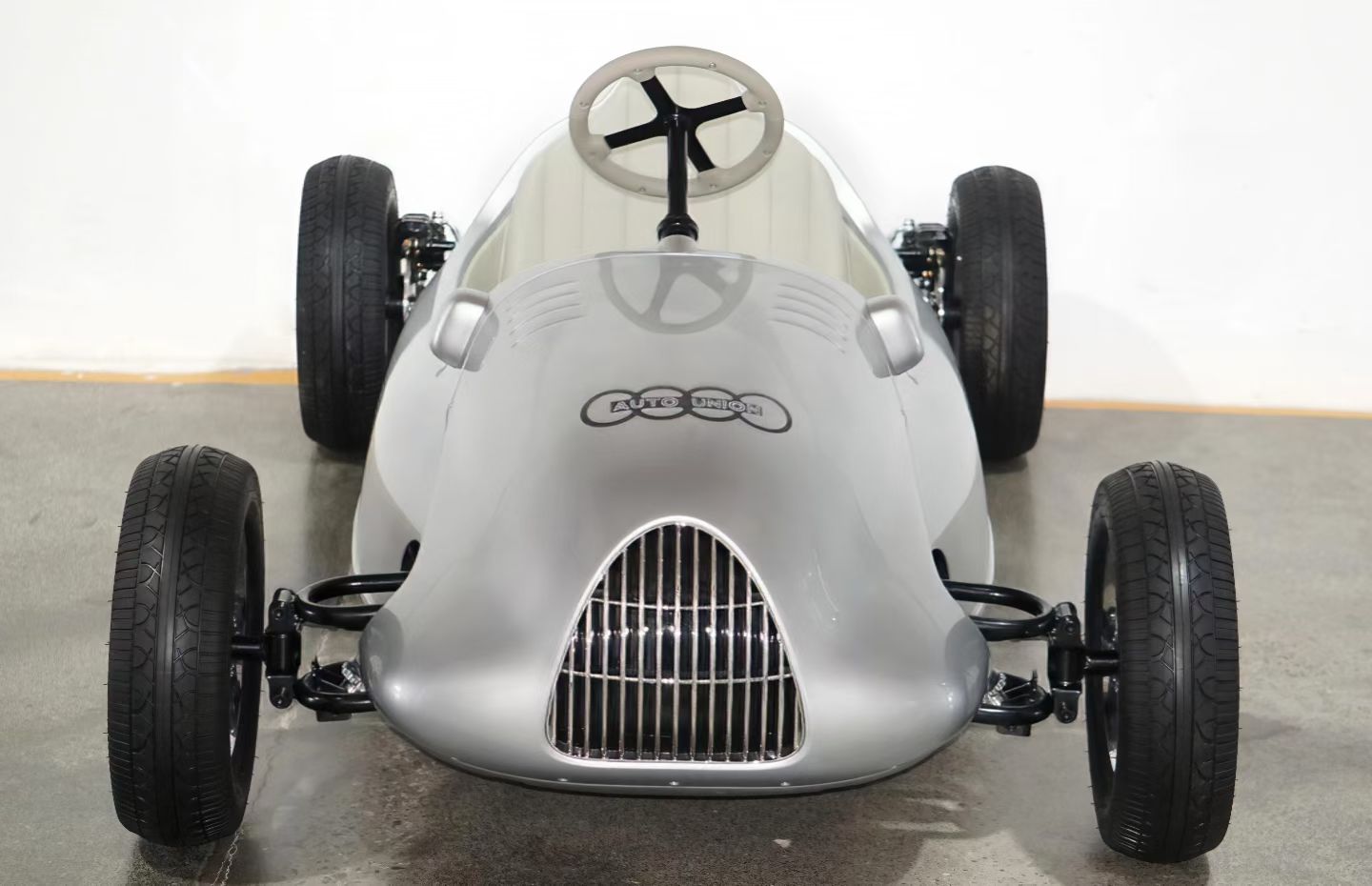 Audi Silver Arrow Kids Race Car | 24Volt Brushless