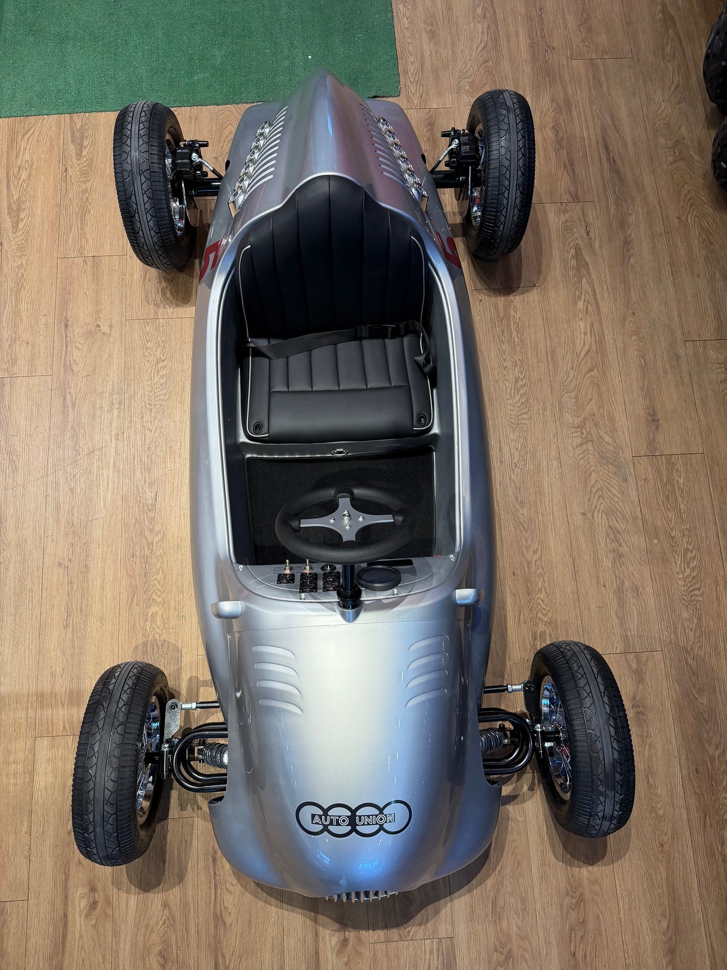 Audi Silver Arrow Kids Race Car | 24Volt Brushless