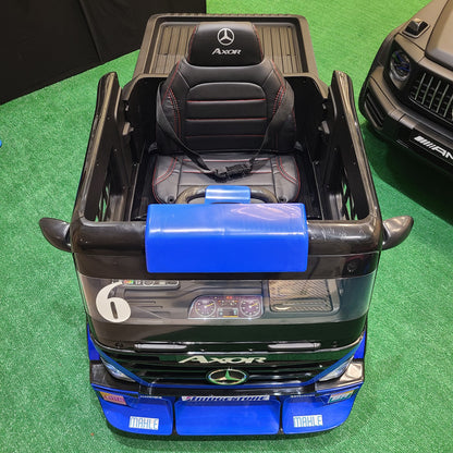 Camión grúa Mercedes con plataforma plana y asiento para conductor, 24 V
