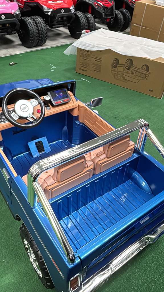 Retro Ford F150 Pick up Truck electric | 24V remote control