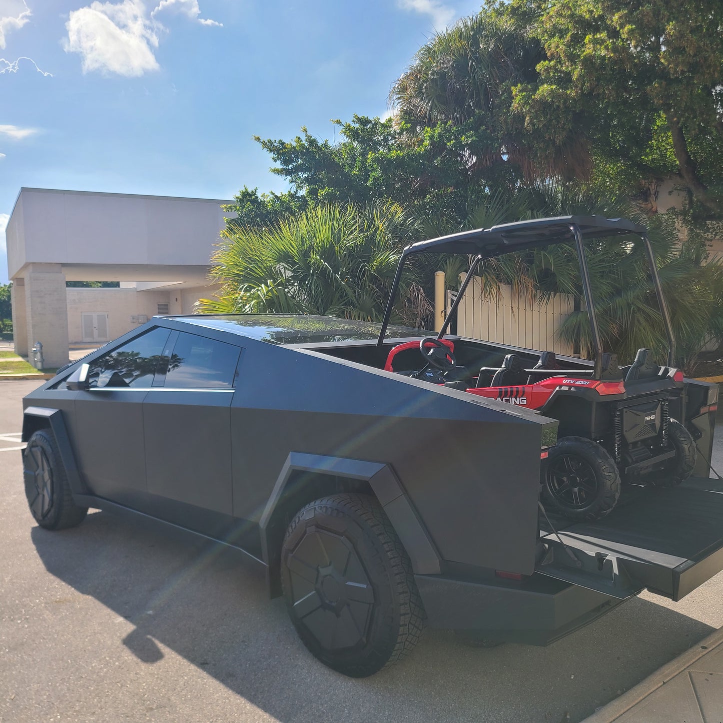 Kids 4 seater utv (true 48volt 600w motor)