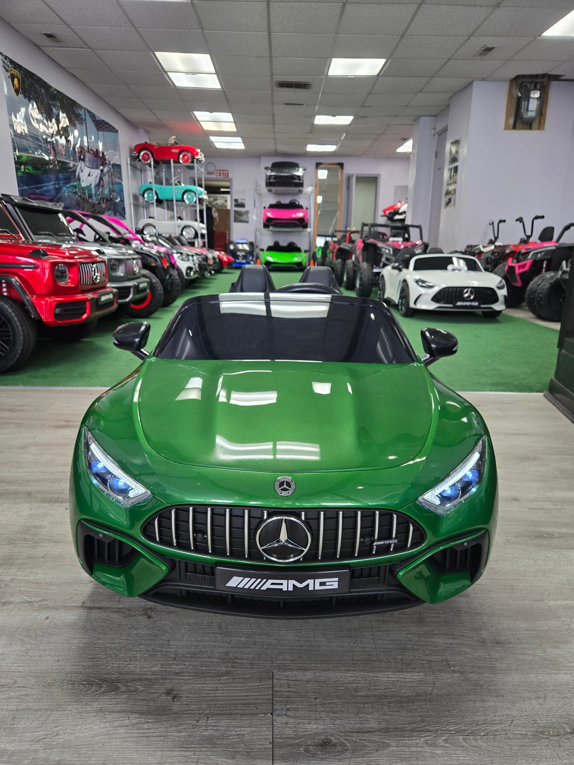 Mercedes-sl63-ride-on-car-green