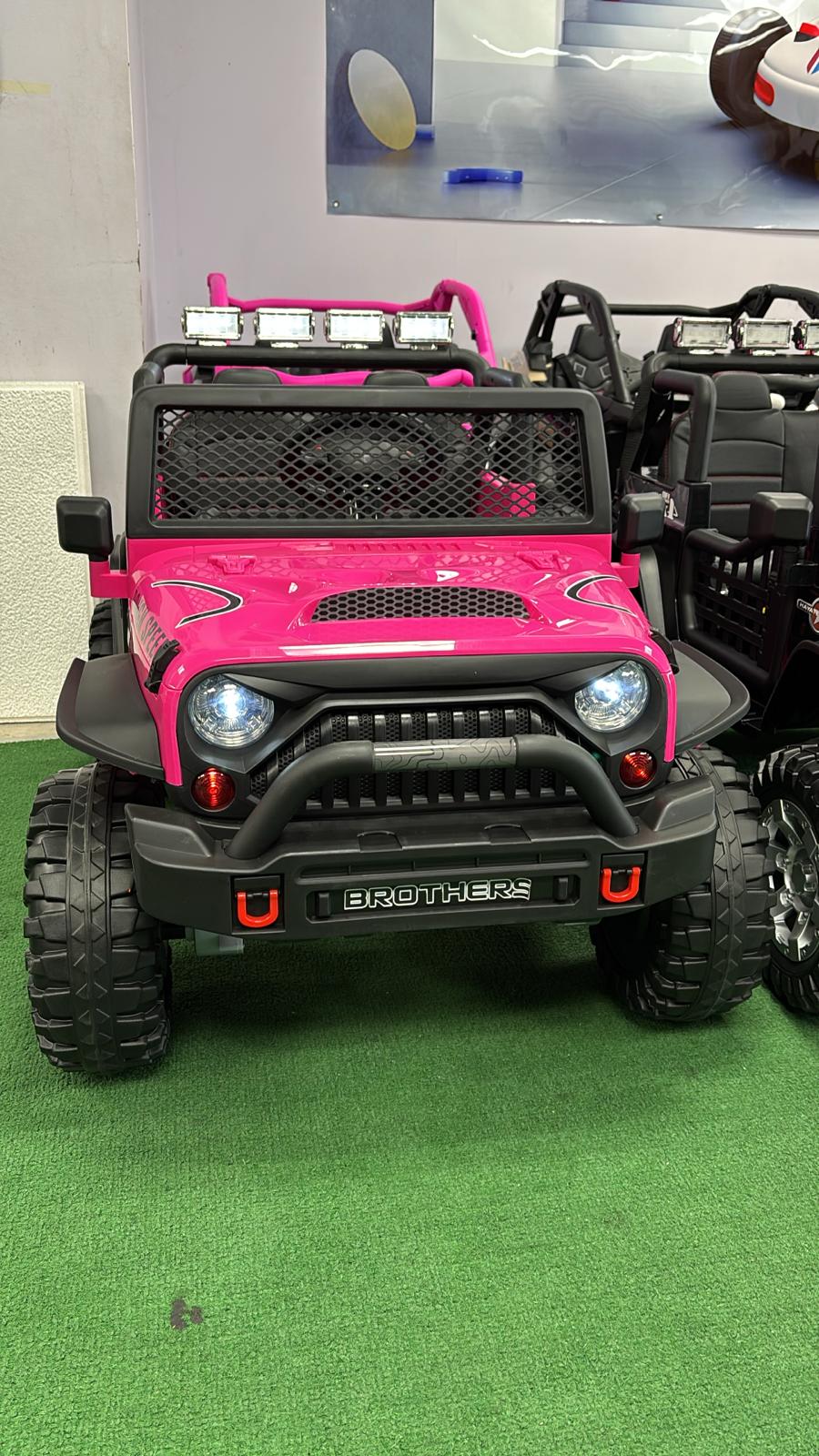 2025 24V Jeep 4x4 with remote